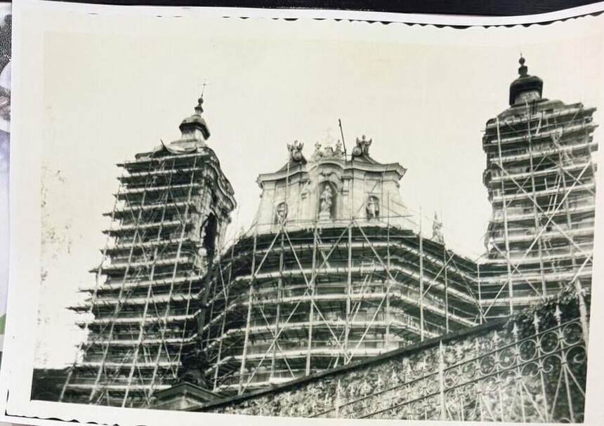 Die Basilika Weingarten eingerüstet